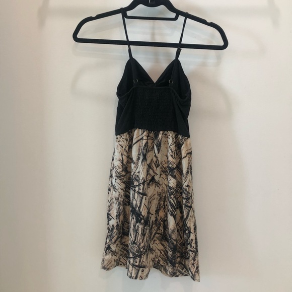 Urban Outfitters Dress - Picture 4 of 5